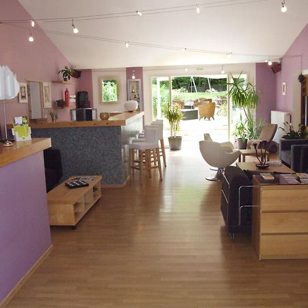 Aubignosc Logis Hotel La Magnanerie - Cote Bistro מראה חיצוני תמונה